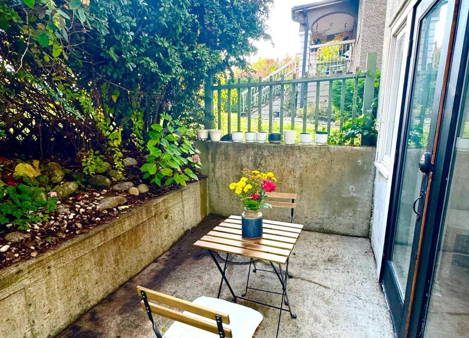 Charming Private Kitsilano Suite Vancouver